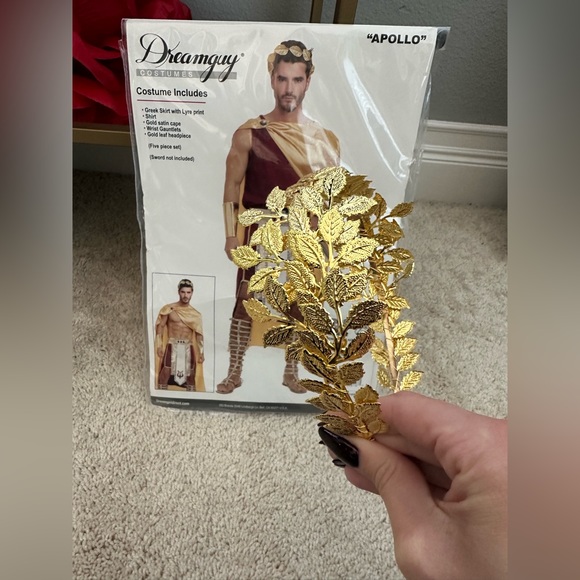 MENS GOD COSTUME - Picture 3 of 5